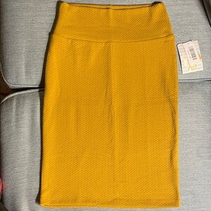 Lularoe Textured stretchy Mustard Yellow Pencil Skirt